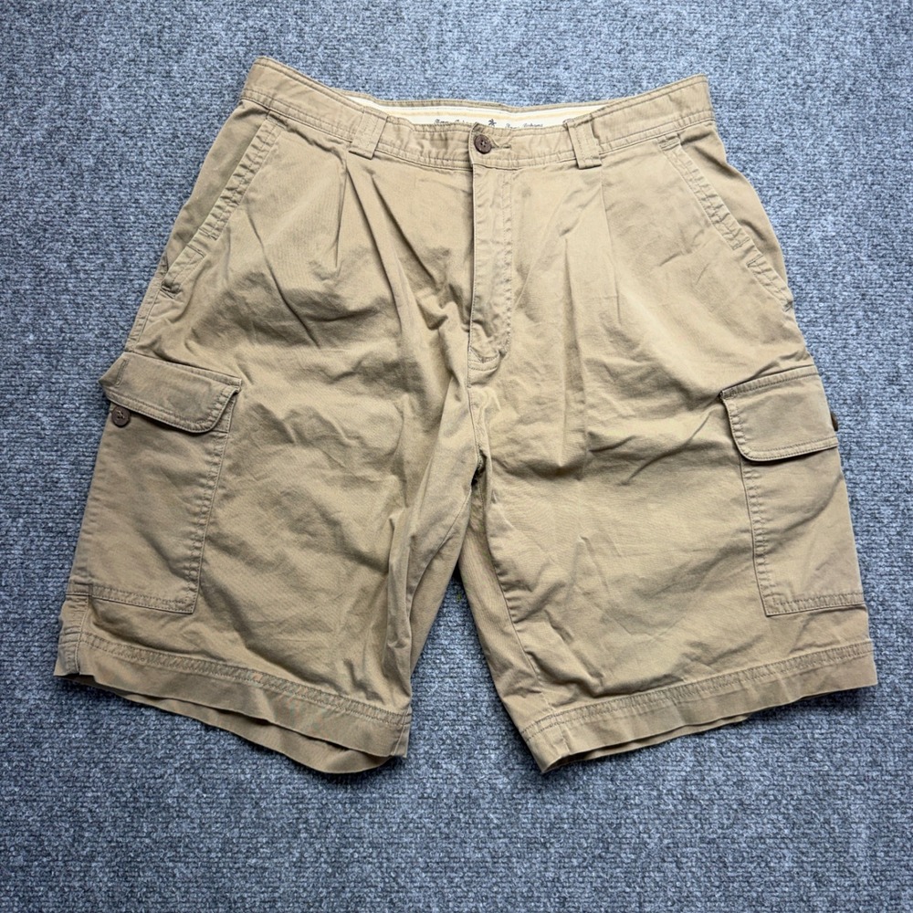 Tommy Bahama Mens Khaki Pleated Cargo Shorts Size 32 Cotton Blend Tan